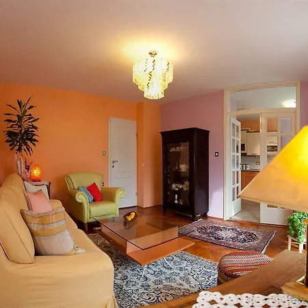 Apartment Cro Jet Set *